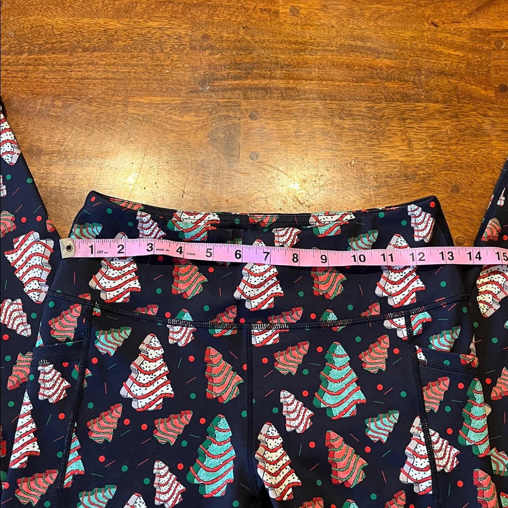 CVG Festive Leggings - Picture 2 of 6